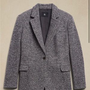Never worn Banana Republic Olinda Italian Herringbone Blazer